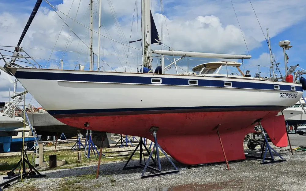 Hallberg RassyHallberg Rassy 42