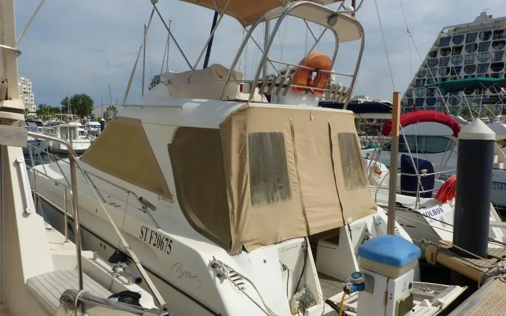 slider 1 Beneteau Flyer F1 - null