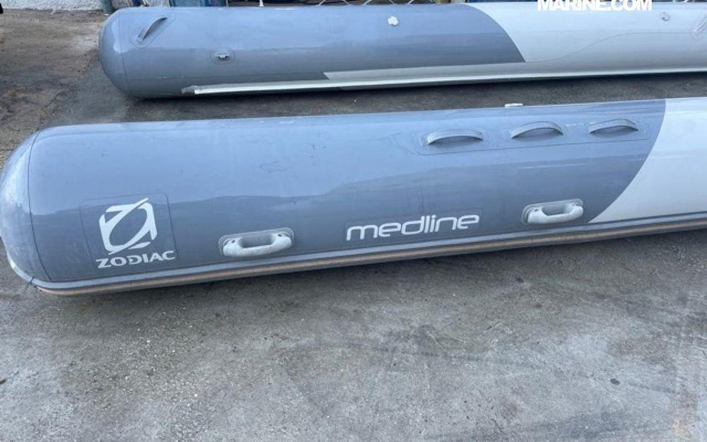 slider 1 FLOTTEUR ZODIAC MEDLINE 740 NEO