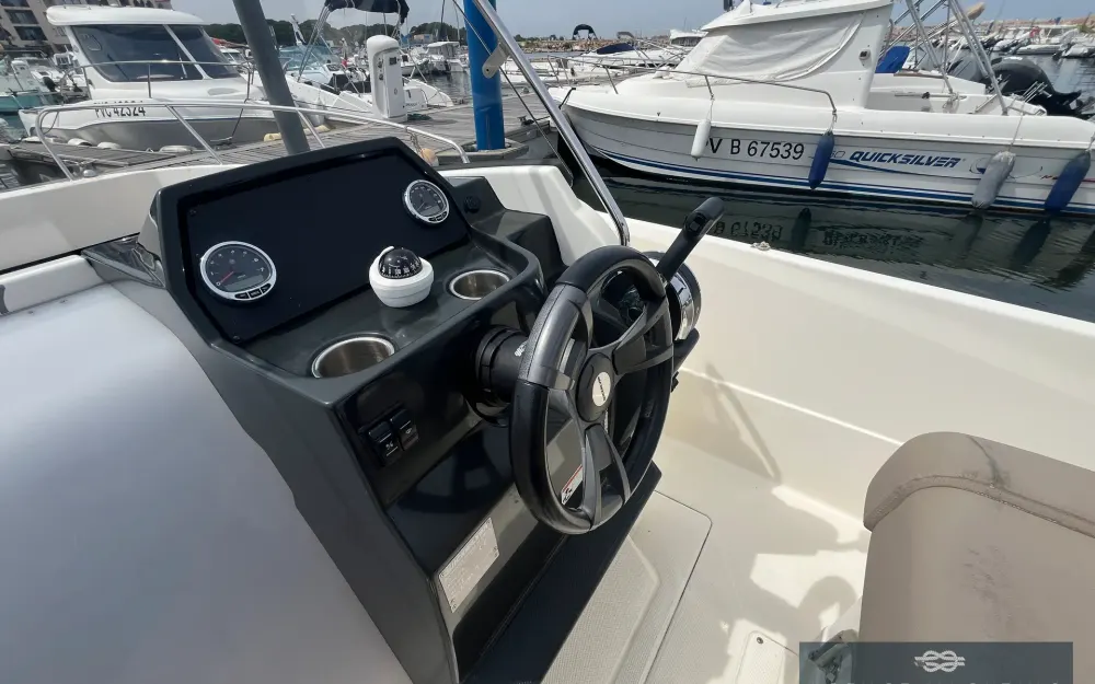 slider 14 Quicksilver  675
