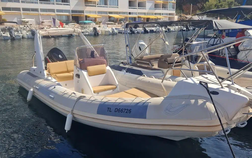 SacsSacs S 680 Ghost