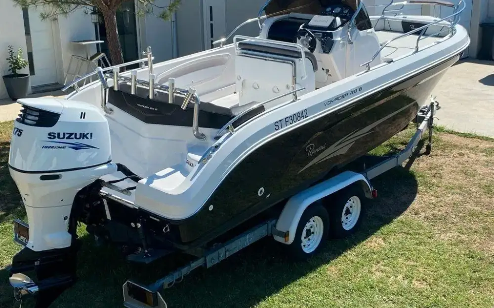 slider 4 Ranieri Voyager 23 S