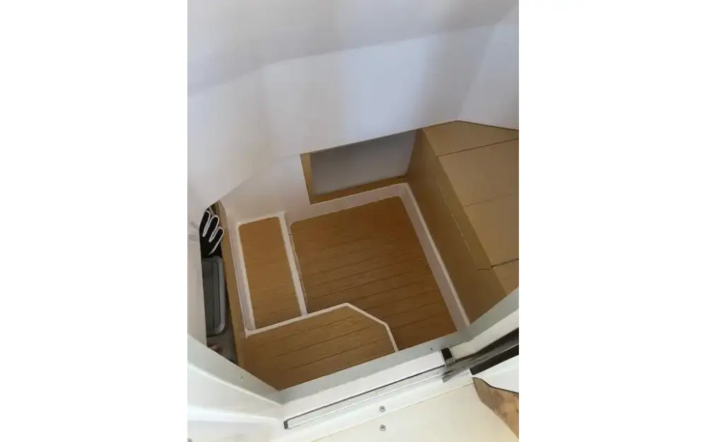 slider 6 Ranieri Voyager 23 S