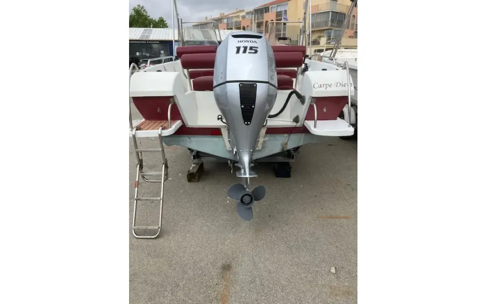 slider 11 Ultramar Ultra 570 Open