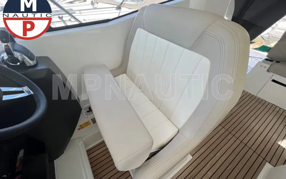 slider 8 Jeanneau Leader 36