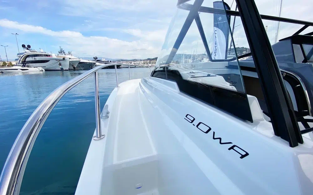 slider 8 Jeanneau Cap Camarat 9.0 WA