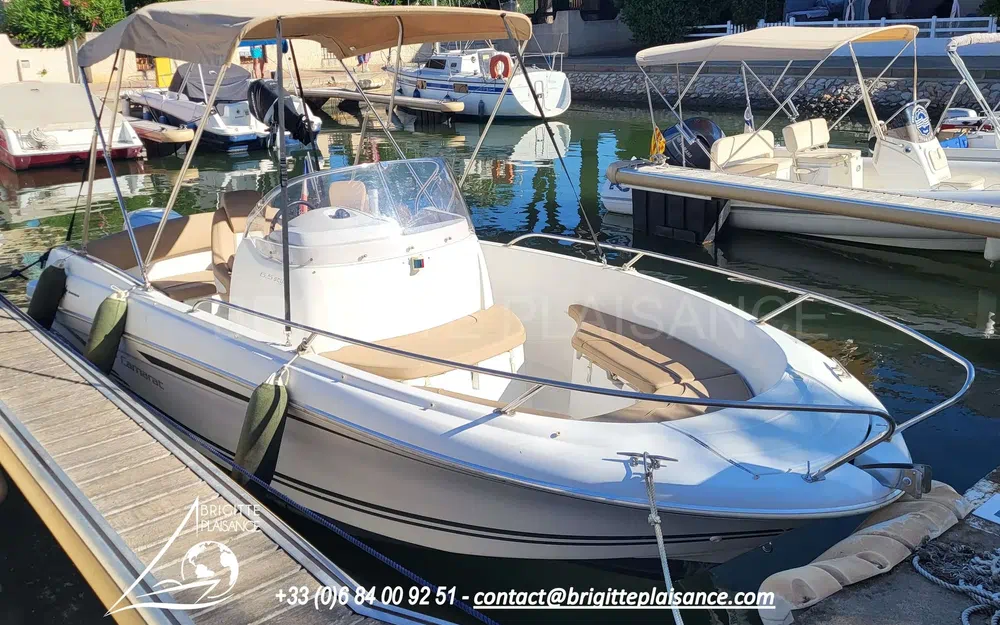 JeanneauCap Camarat 6.5 Style