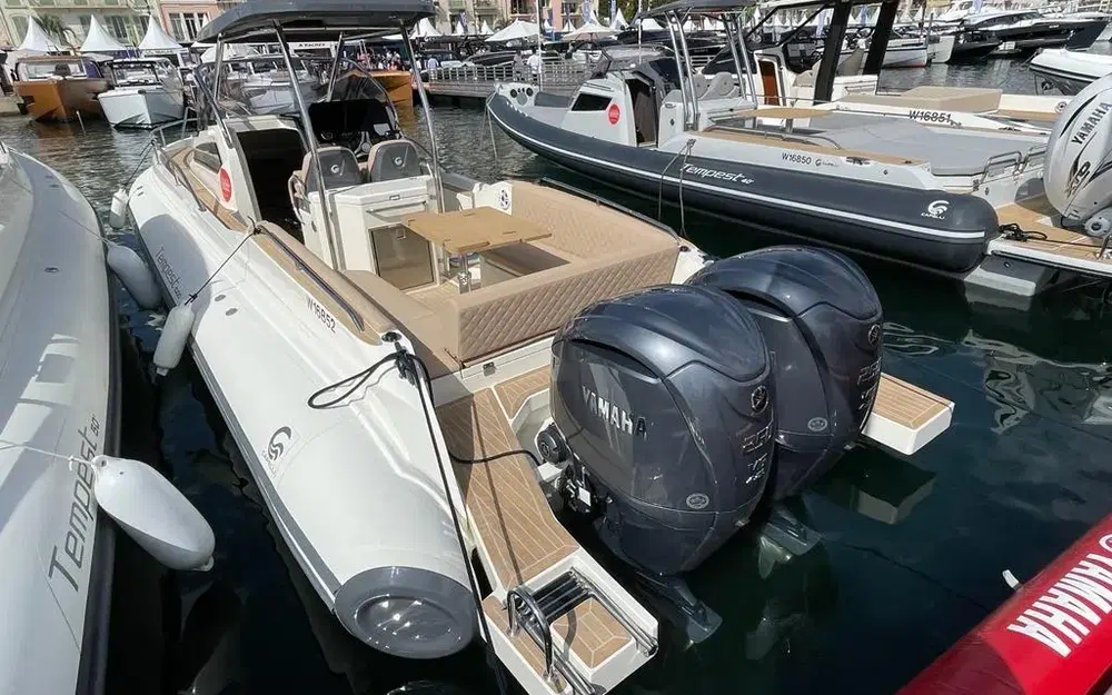 slider 5 Capelli Tempest 1000