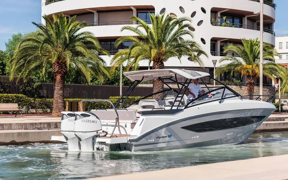 slider 14 Beneteau Flyer 10