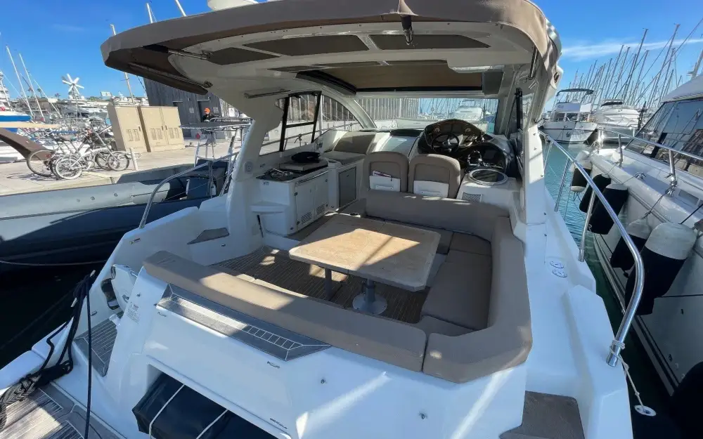slider 1 Cranchi M 38 Hard Top