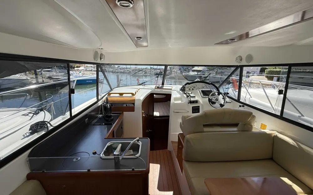 slider 15 Beneteau Antares 11 Fly