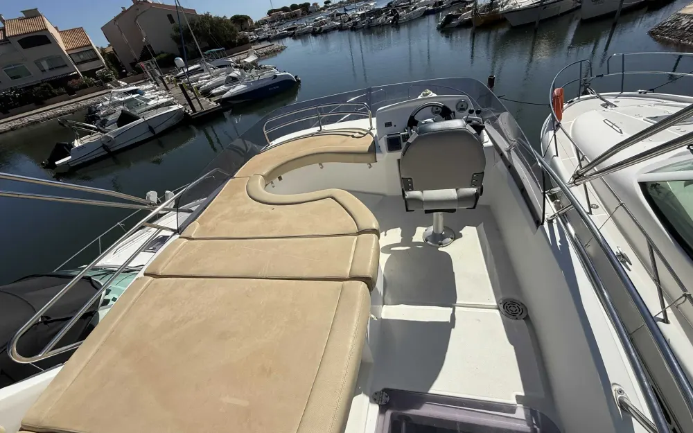 slider 8 Beneteau Antares 11 Fly