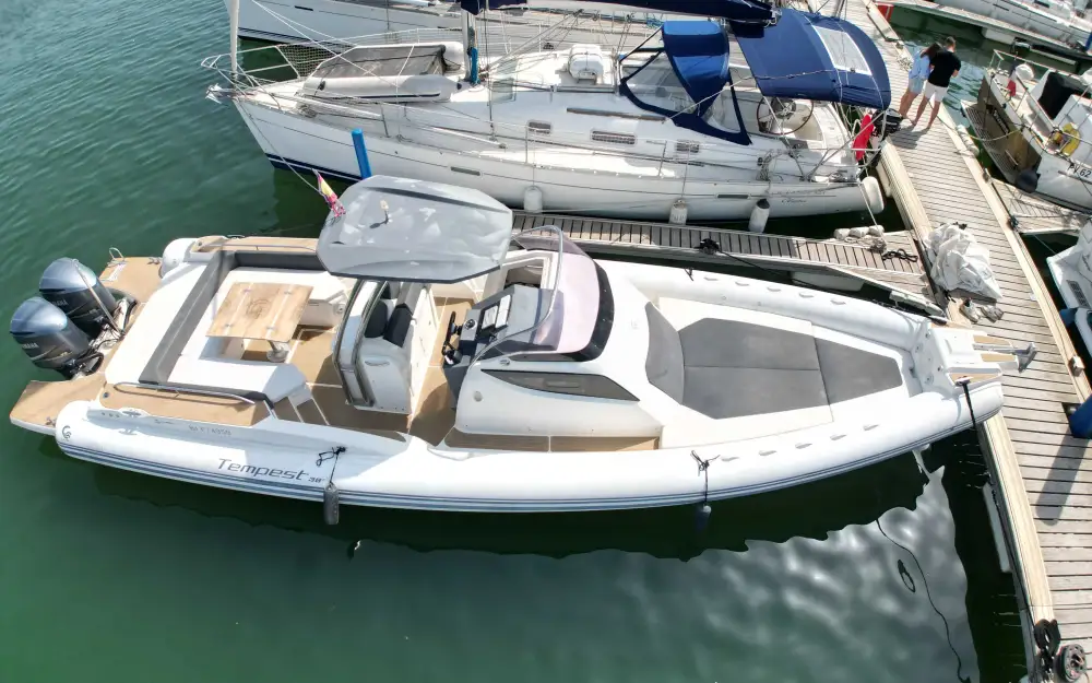 slider 3 Capelli Tempest 38
