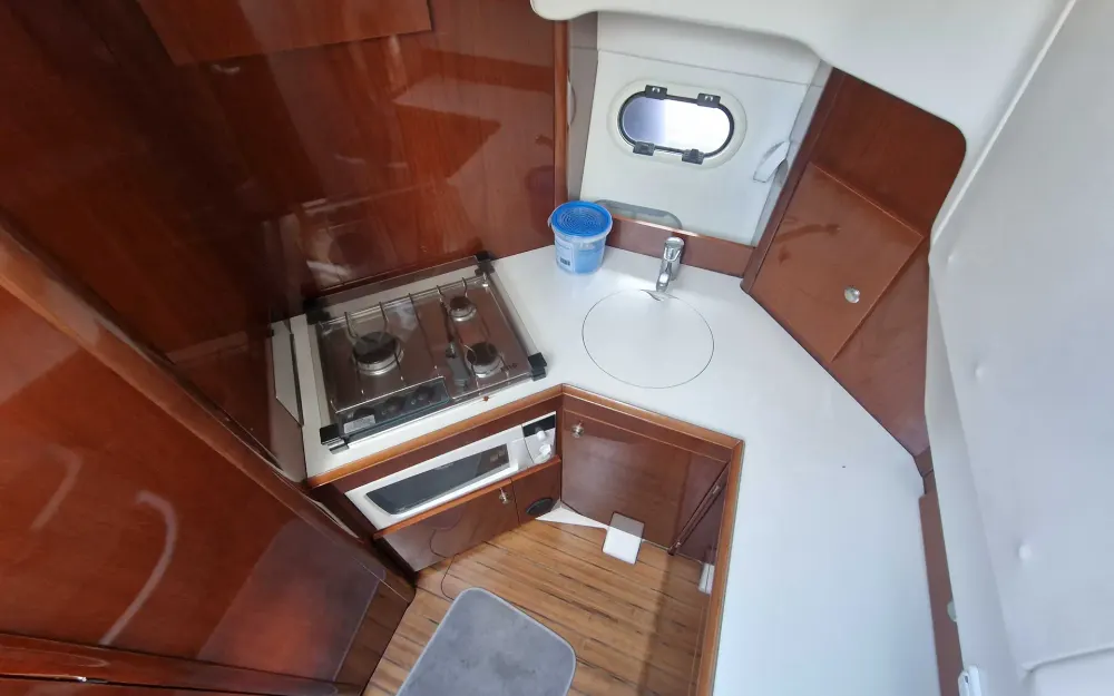slider 18 Jeanneau Prestige 32