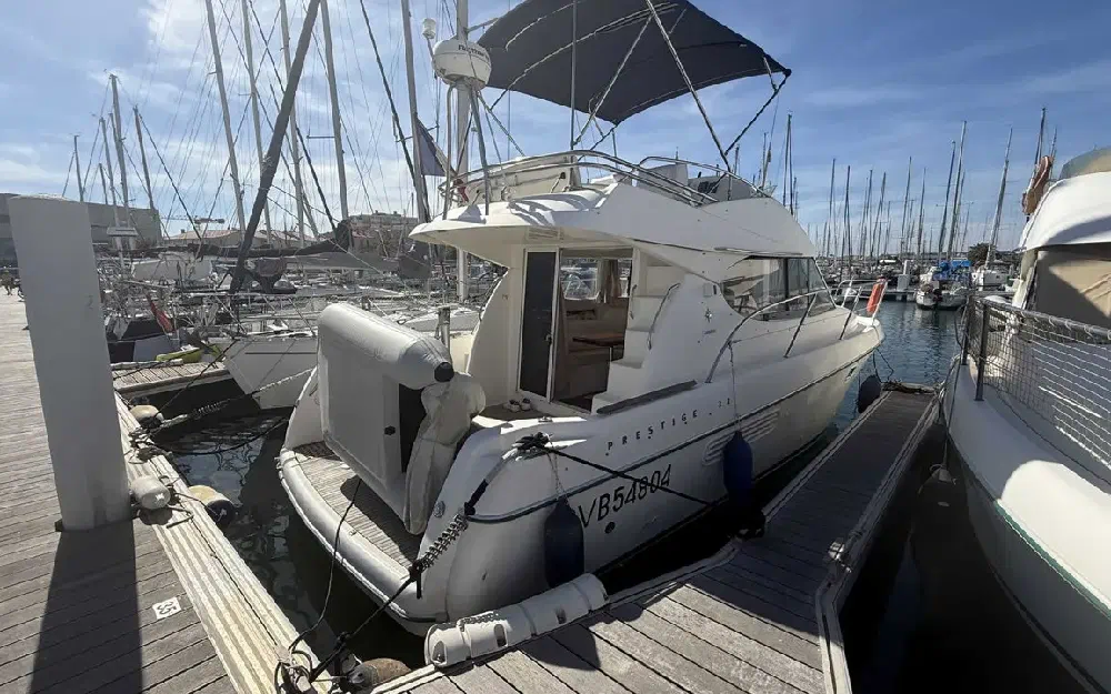 slider 24 Jeanneau Prestige 32