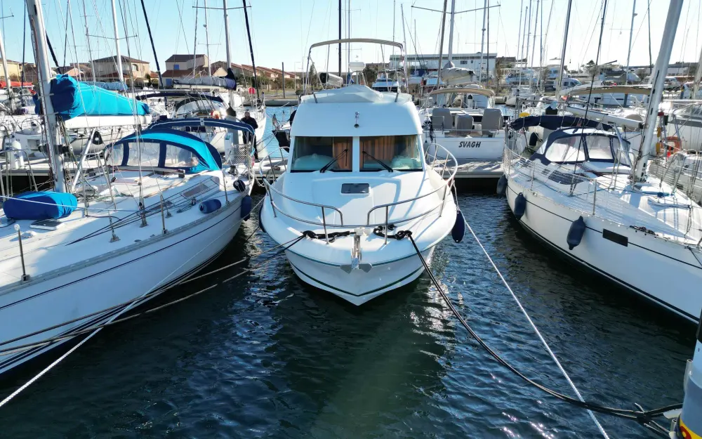 slider 7 Jeanneau Prestige 32