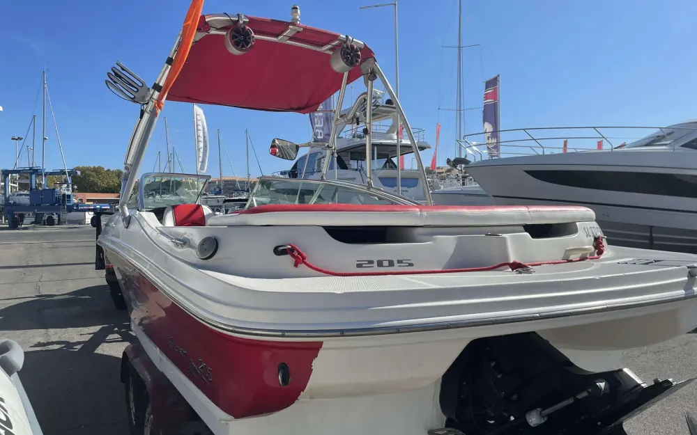 slider 14 Sea Ray  205 Sport