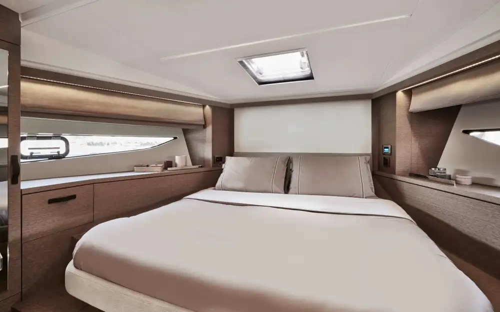 slider 17 Prestige Yachts Prestige 420 S
