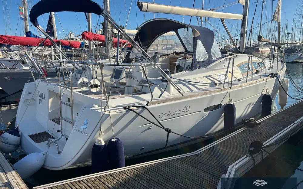 slider 19 Beneteau Oceanis 40