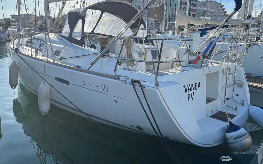 slider 21 Beneteau Oceanis 40