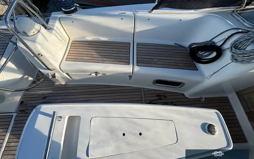 slider 27 Beneteau Oceanis 40