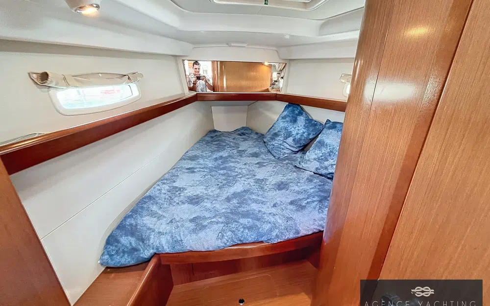 slider 4 Beneteau Oceanis 40
