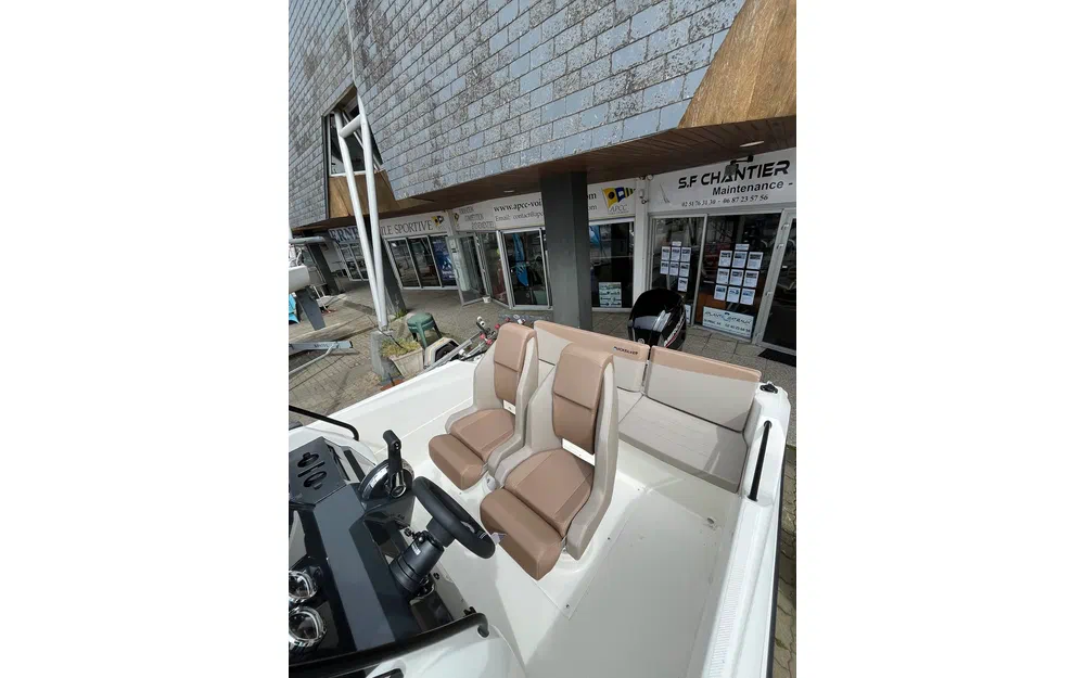 slider 4 Quicksilver Activ 605 Open