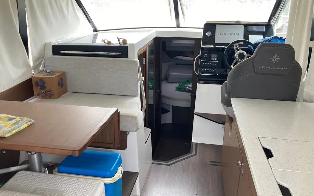 slider 7 Jeanneau Merry Fisher 1095