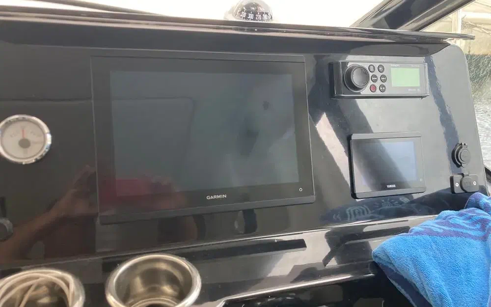 slider 18 Jeanneau Merry Fisher 1095