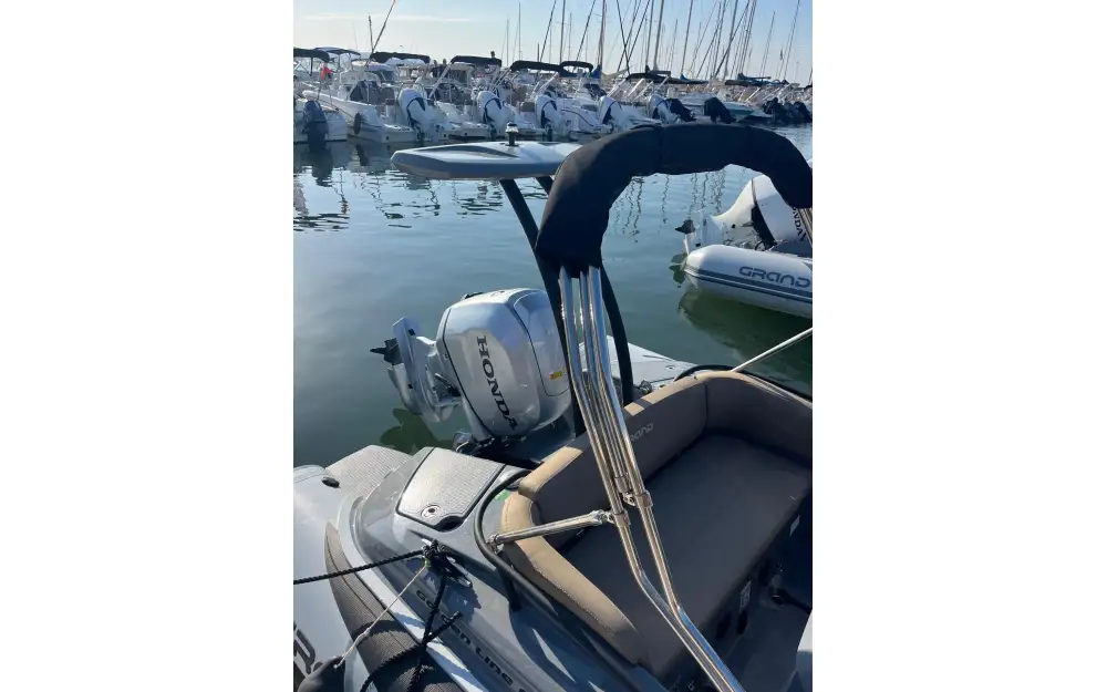 slider 7 Grand Golden Line G580