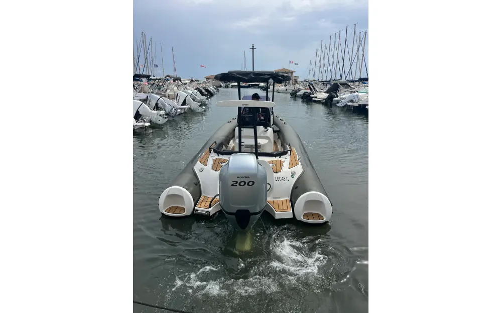 slider 16 Grand Golden Line 680