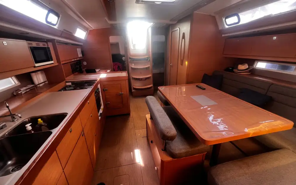 slider 9 Dufour  450 Grand Large