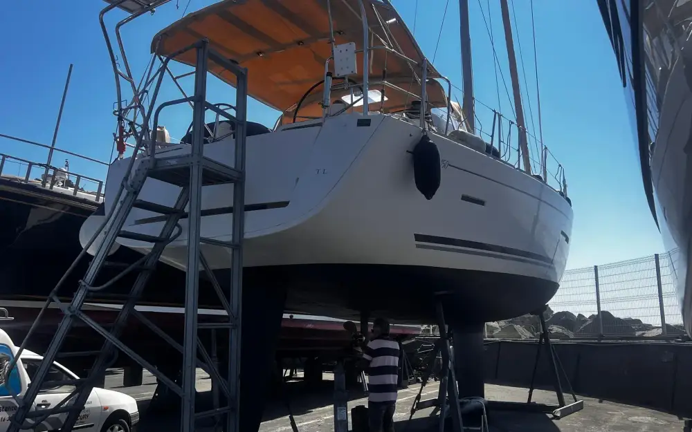 slider 23 Dufour  450 Grand Large