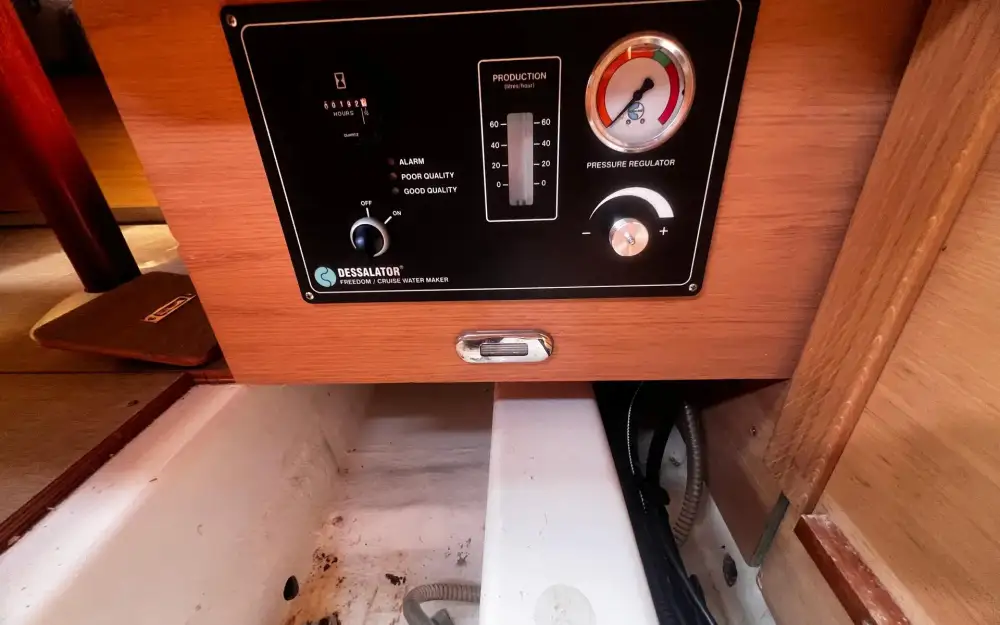 slider 33 Dufour  450 Grand Large