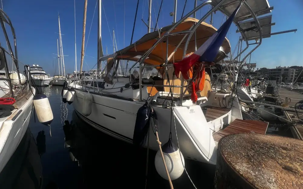 slider 46 Dufour  450 Grand Large