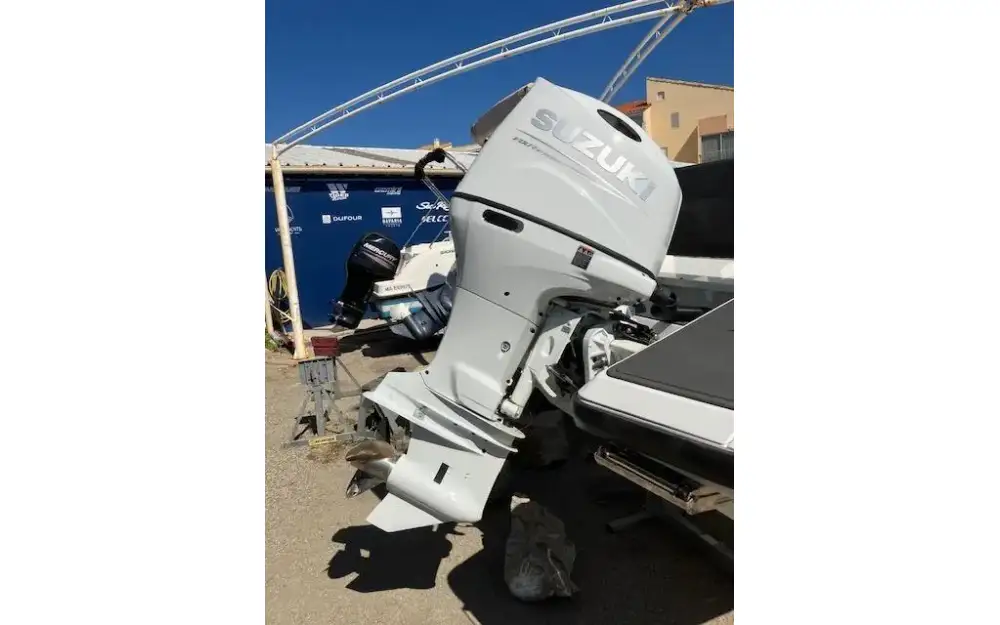 slider 10 Northmaster  760 Cruiser