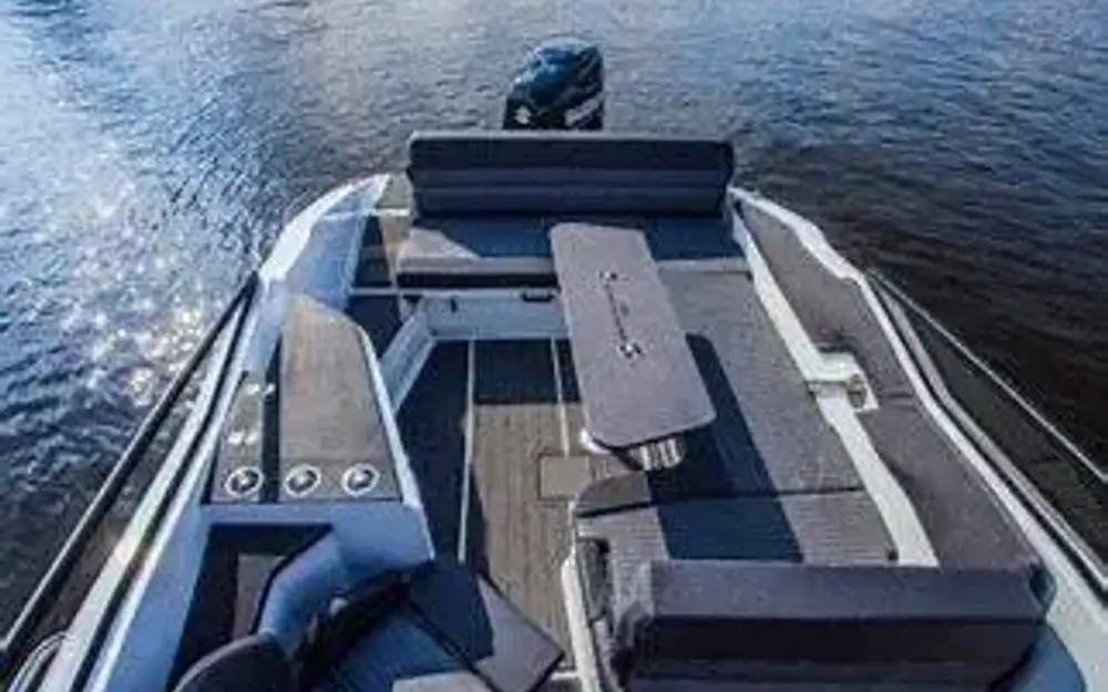 slider 3 Northmaster  760 Cruiser