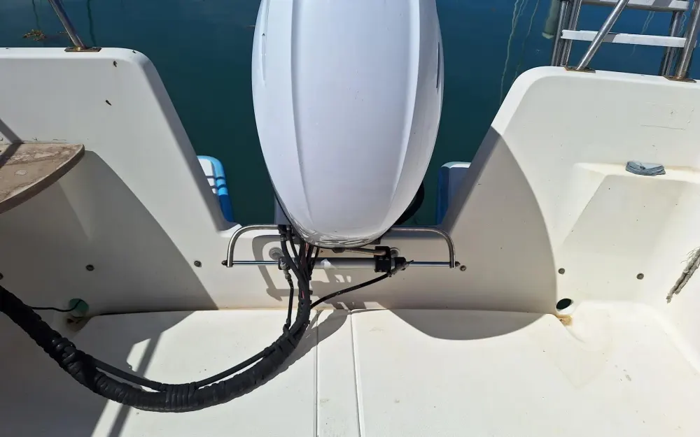 slider 11 Guymarine GM 570 Chalutier