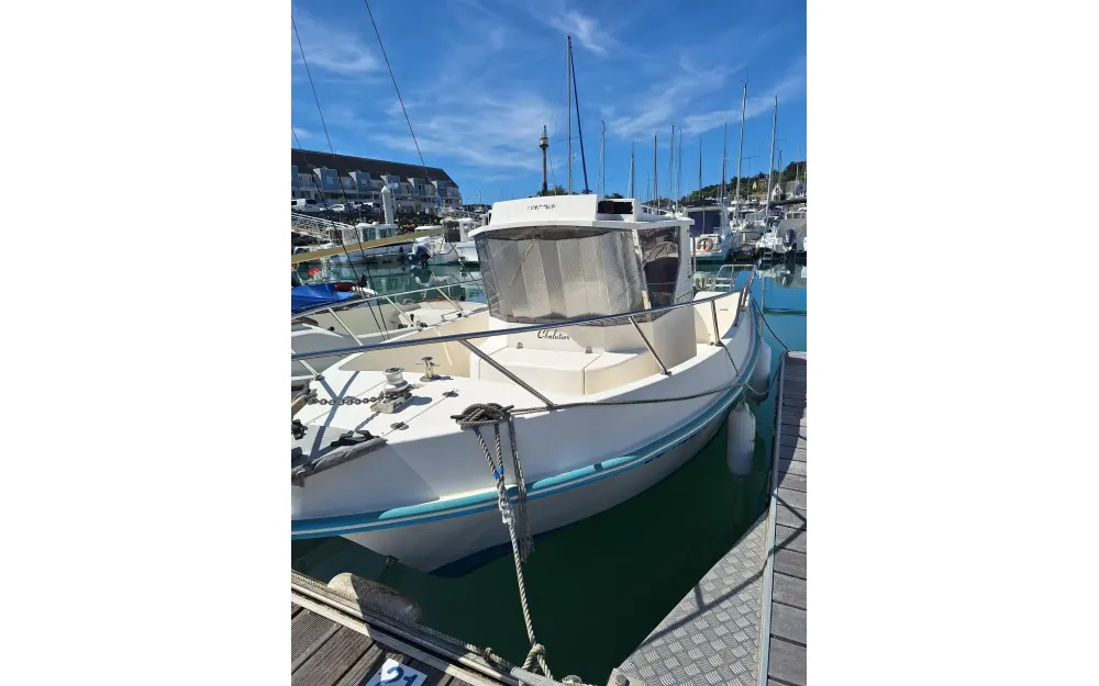 slider 13 Guymarine GM 570 Chalutier