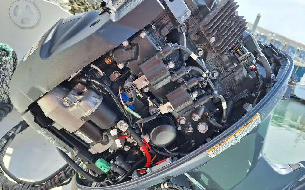 slider 1 Guymarine GM 570 Chalutier
