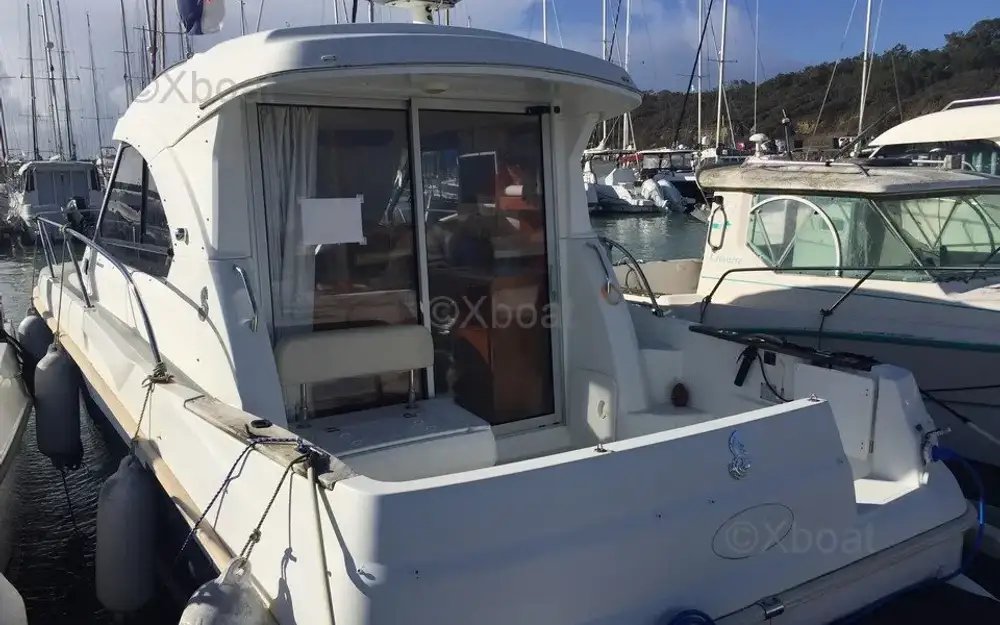 slider 2 Beneteau Antares 8 S