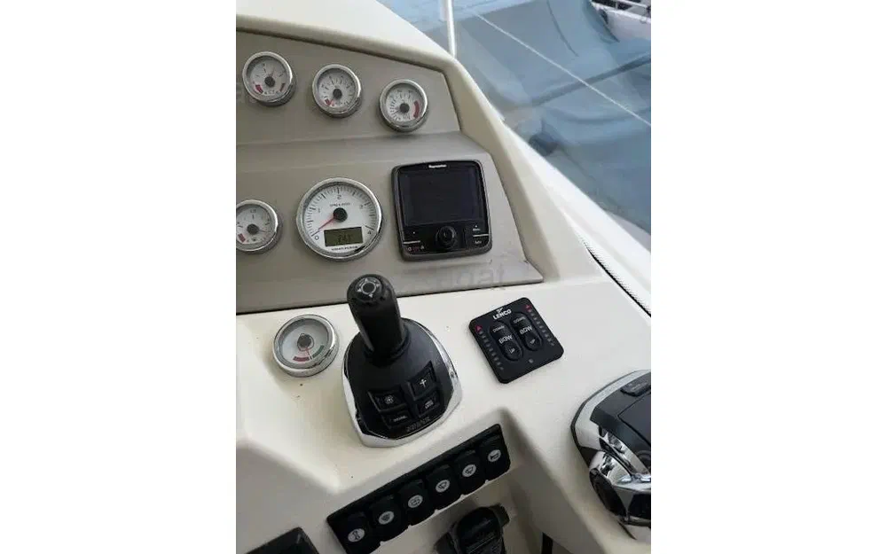 slider 9 Jeanneau Prestige 440