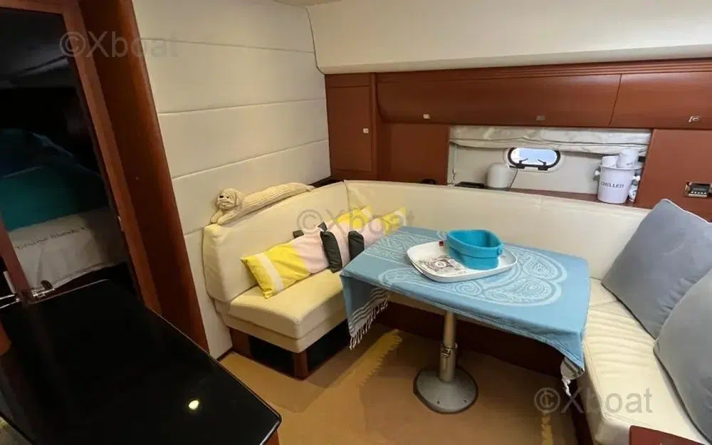 slider 7 Jeanneau Prestige 440