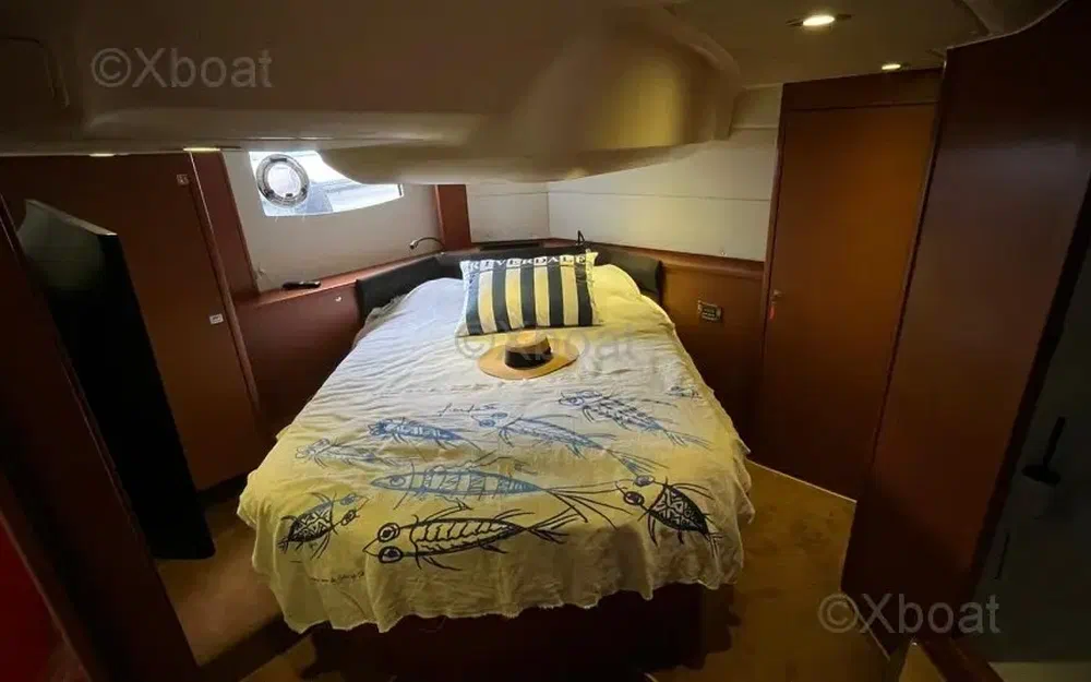 slider 8 Jeanneau Prestige 440