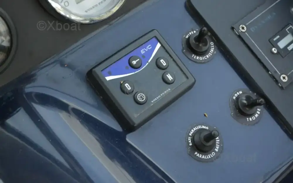 slider 7 Riva Caribe 42