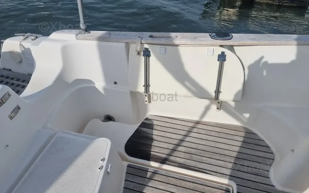 slider 10 Jeanneau Cap Camarat 755 WA