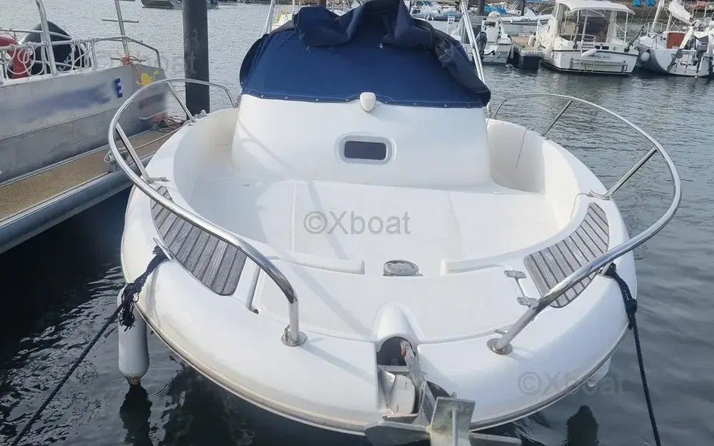 slider 1 Jeanneau Cap Camarat 755