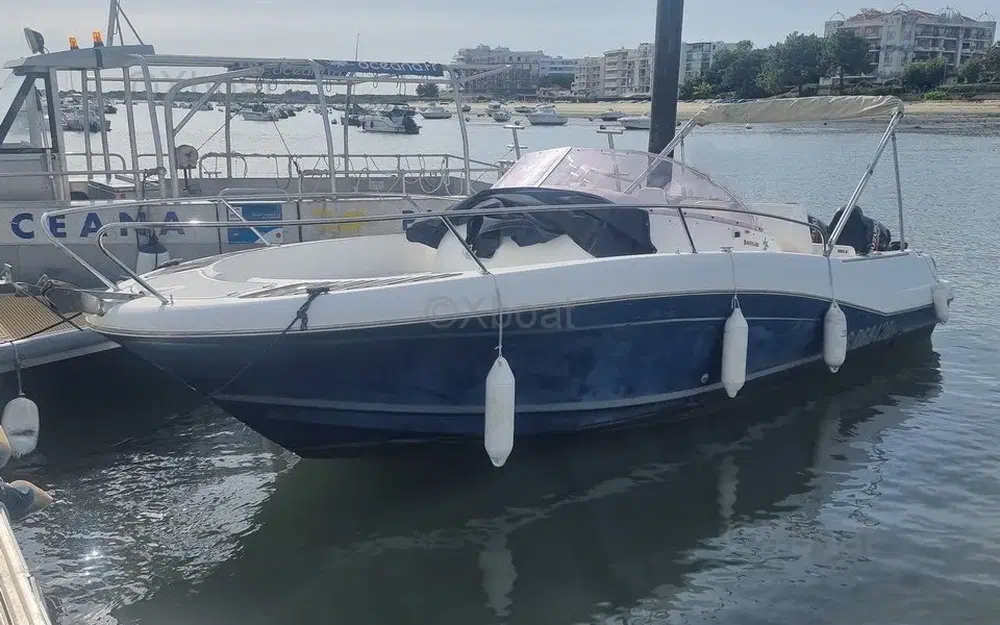 slider 2 Jeanneau Cap Camarat 755