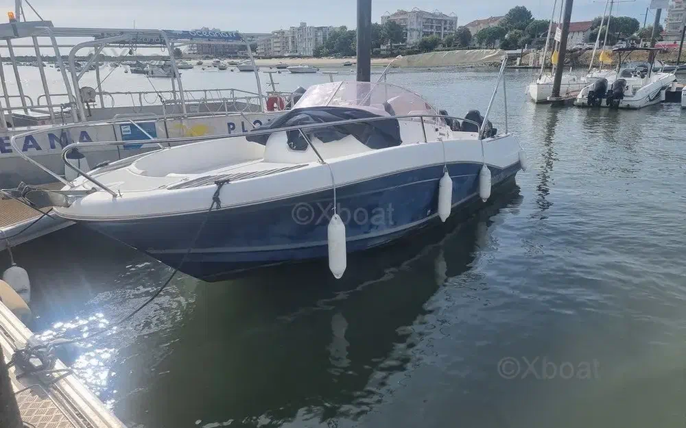 slider 3 Jeanneau Cap Camarat 755