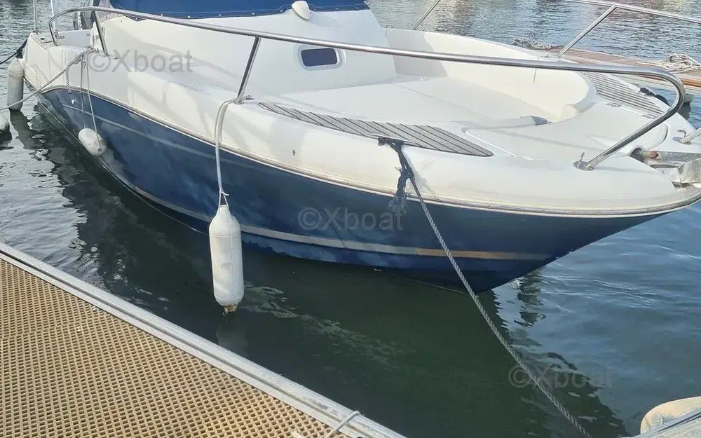 slider 4 Jeanneau Cap Camarat 755